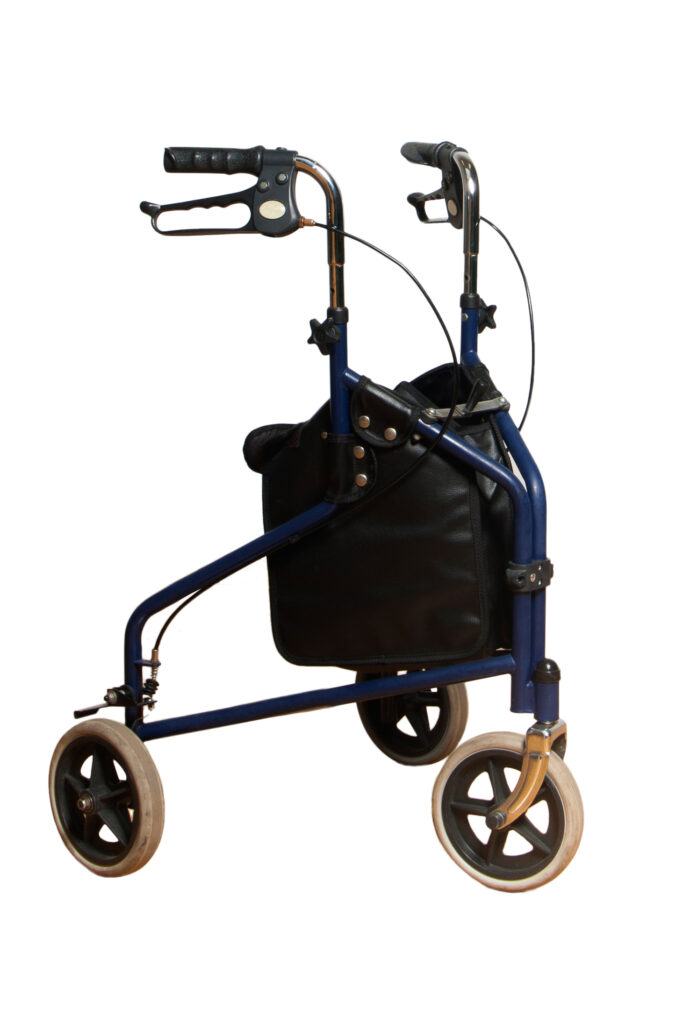 3 wheel rollator