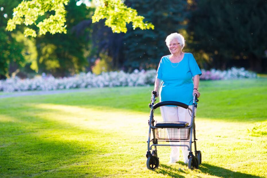 choosing the right walker for seniors